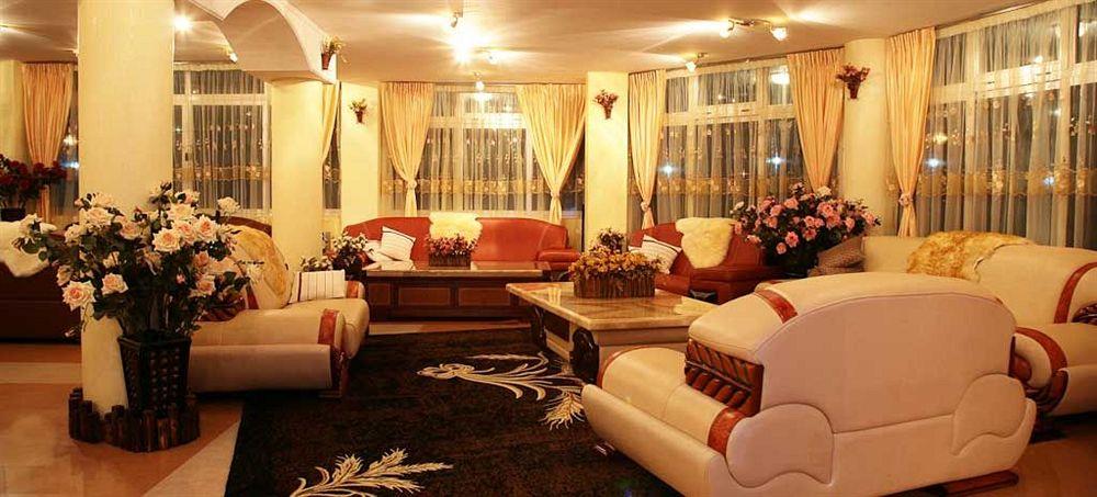 Dimitri Hotel Addis Abeba Esterno foto